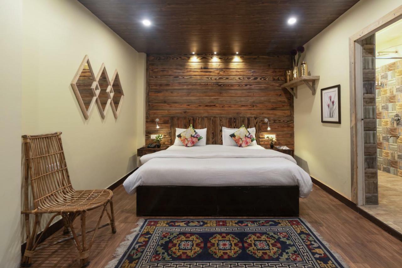 Nirvana Lodge And Lounge Mussoorie Extérieur photo