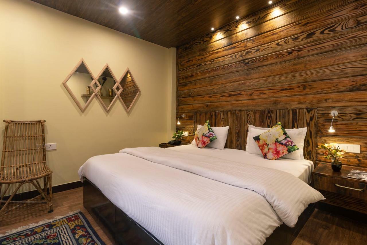 Nirvana Lodge And Lounge Mussoorie Extérieur photo
